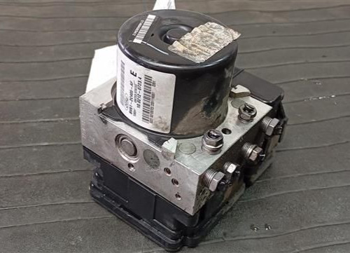 2012 Ford Focus ABS Anti Lock Brake Actuator Pump gasoline, thru 02/05/12 OEM