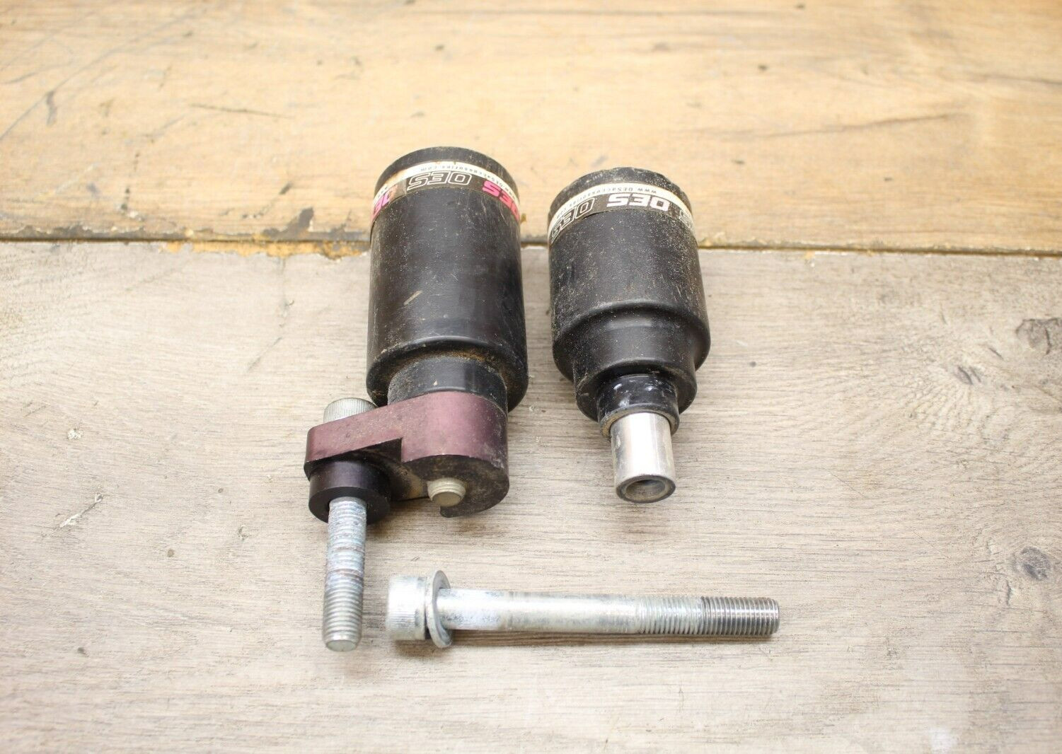 08-16 2008 Yamaha YZF R6 R6R OES Frame Slider Set Sliders 08-16 2008 Yamaha YZF R6 R6R OES Frame Slider Set Sliders