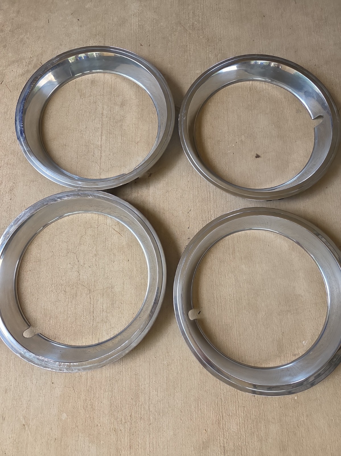 GM ORIGINAL SET OF 1965-1968 PONTIAC 14  RALLY I TRIM RINGS 4 Clips Excellent Co