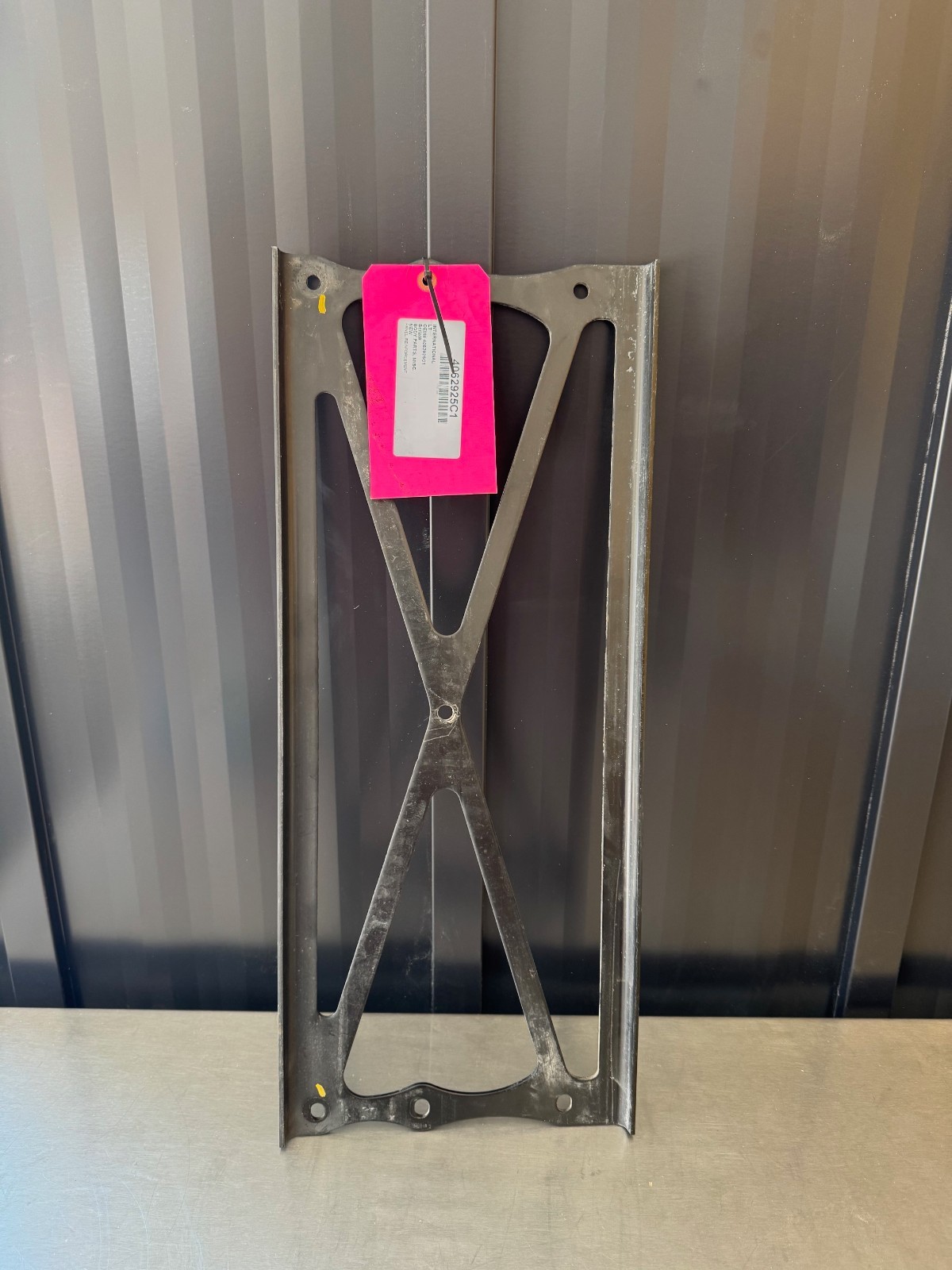 International OEM 4062925C1 Panel, Reinforcement International OEM 4062925C1 Panel, Reinforcement