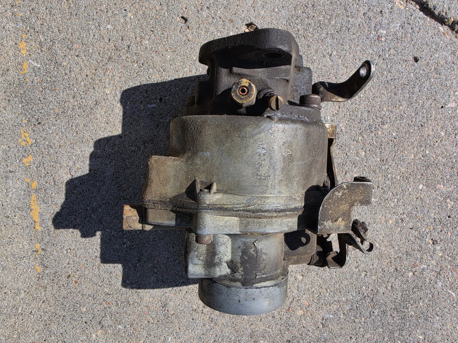 1955 1956 1957 1958 1959 Chevy 261 Full Flow  Carburetor Rochester Original GM