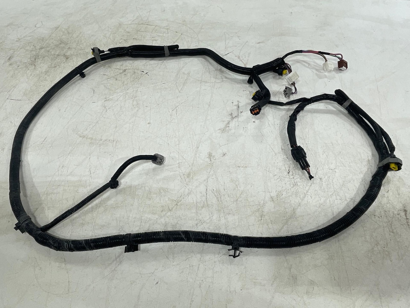 Fits 17 - 19 NISSAN ROGUE SPORT Front Bumper Headlight FEM Wire Harness w/o Fog