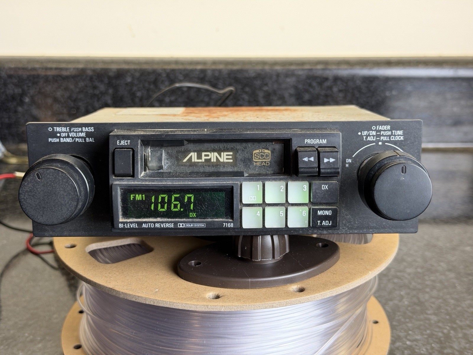 Alpine 7168 Am/Fm Cassette Player Radio