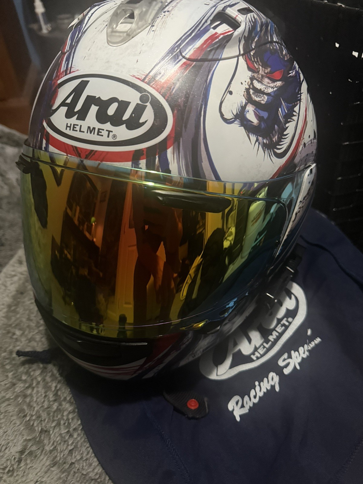 Arai Corsair x Motorcycle Helmet Size M w/packtalk pro and Arai mirrored shield Arai Corsair x Motorcycle Helmet Size M w/packtalk pro and Arai mirrored shield