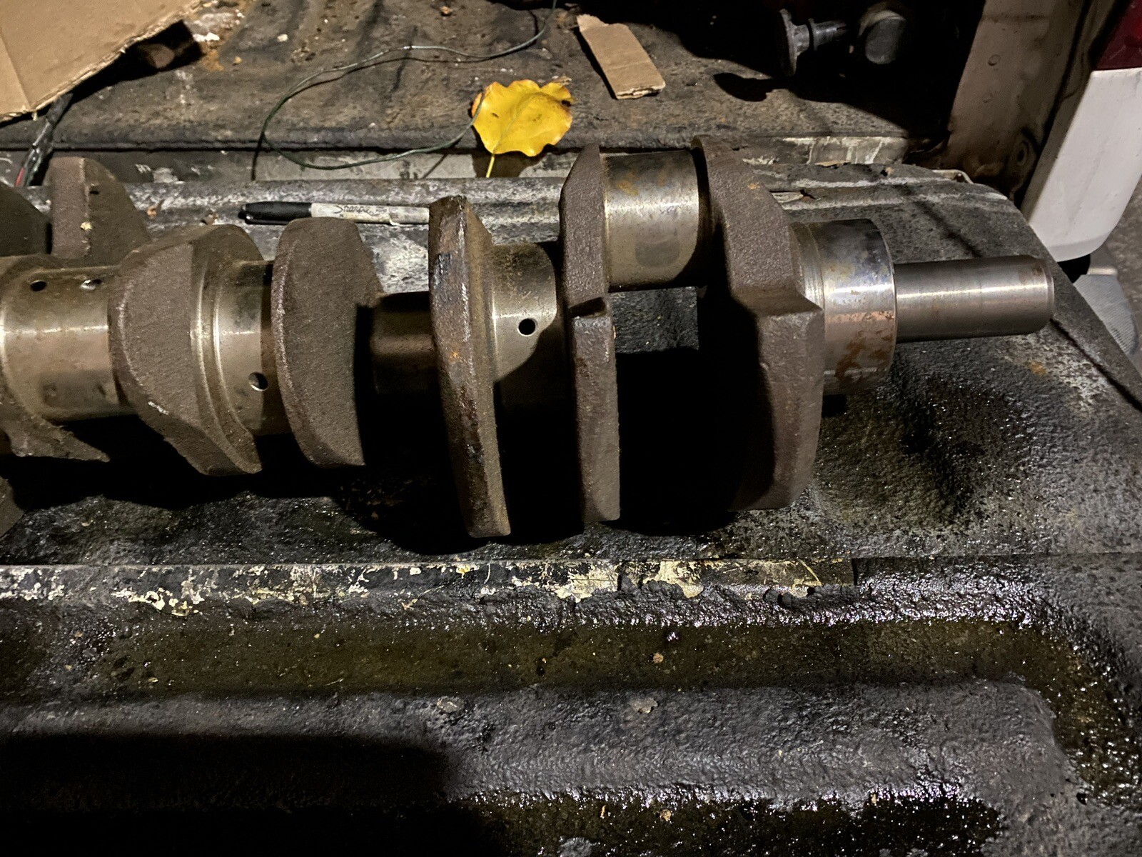 NOS 1968-74 FORD Mustang,Cougar Galaxie,Fairlane V8 302 CRANKSHAFT-D2OZ-6303-B