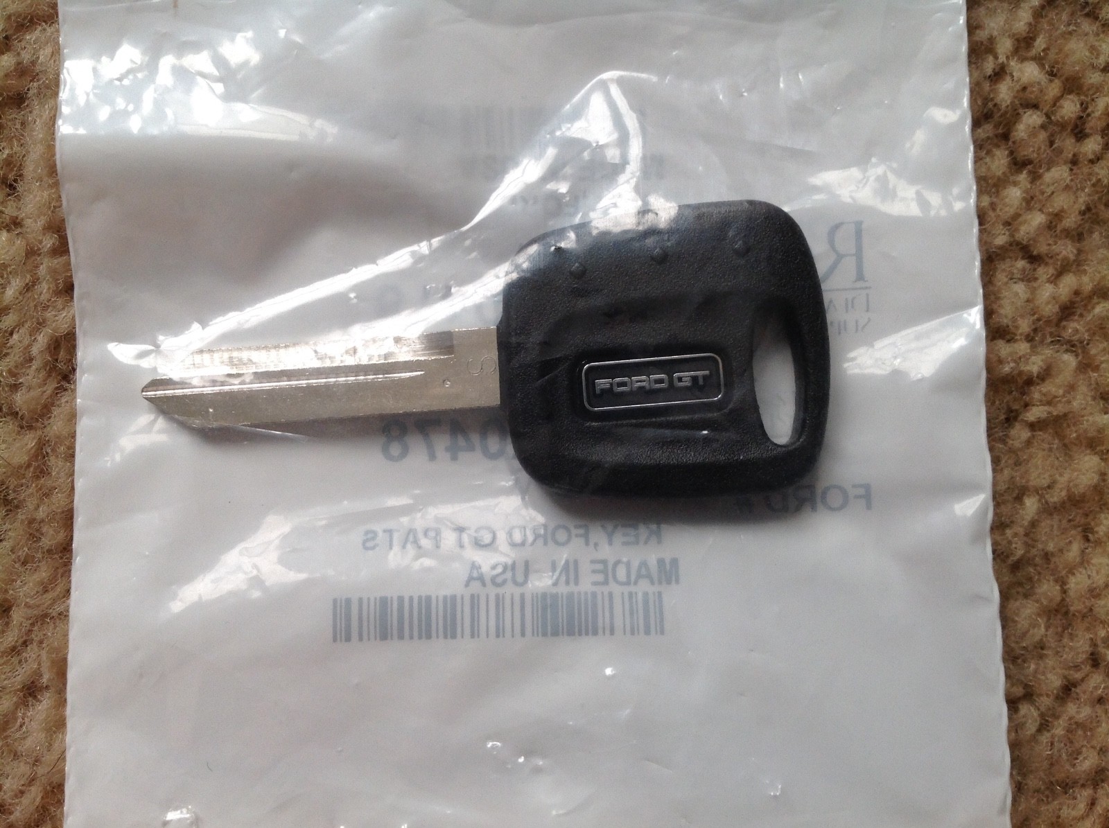 NOS 2005 2006 FORD GT GT40 SUPERCAR DOOR & IGNITION KEY BLANK FACTORY 164-R0478 NOS 2005 2006 FORD GT GT40 SUPERCAR DOOR & IGNITION KEY BLANK FACTORY 164-R0478
