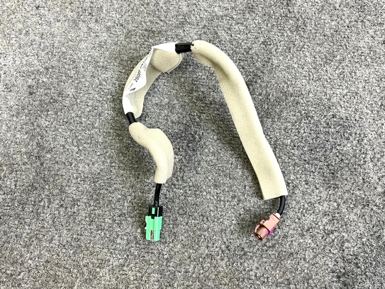 19-25 INFINITI QX50 LOW VOLTAGE DIFFERENTIAL SIGNAL LVDS INTERFACE WIRE OEM