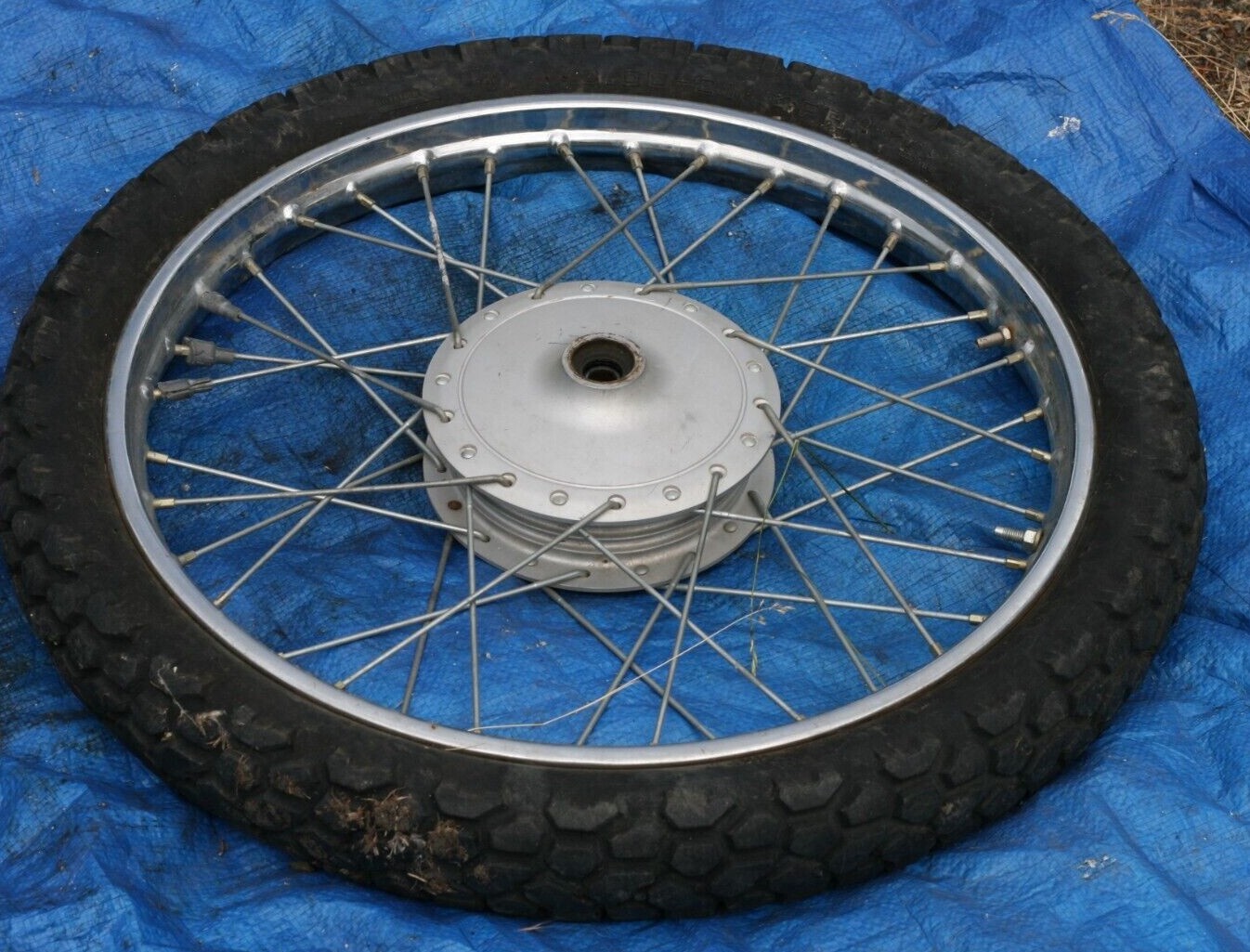 1973 Kawasaki 350 F9 OEM FRONT TIRE RIM HUB 1973 Kawasaki 350 F9 OEM FRONT TIRE RIM HUB