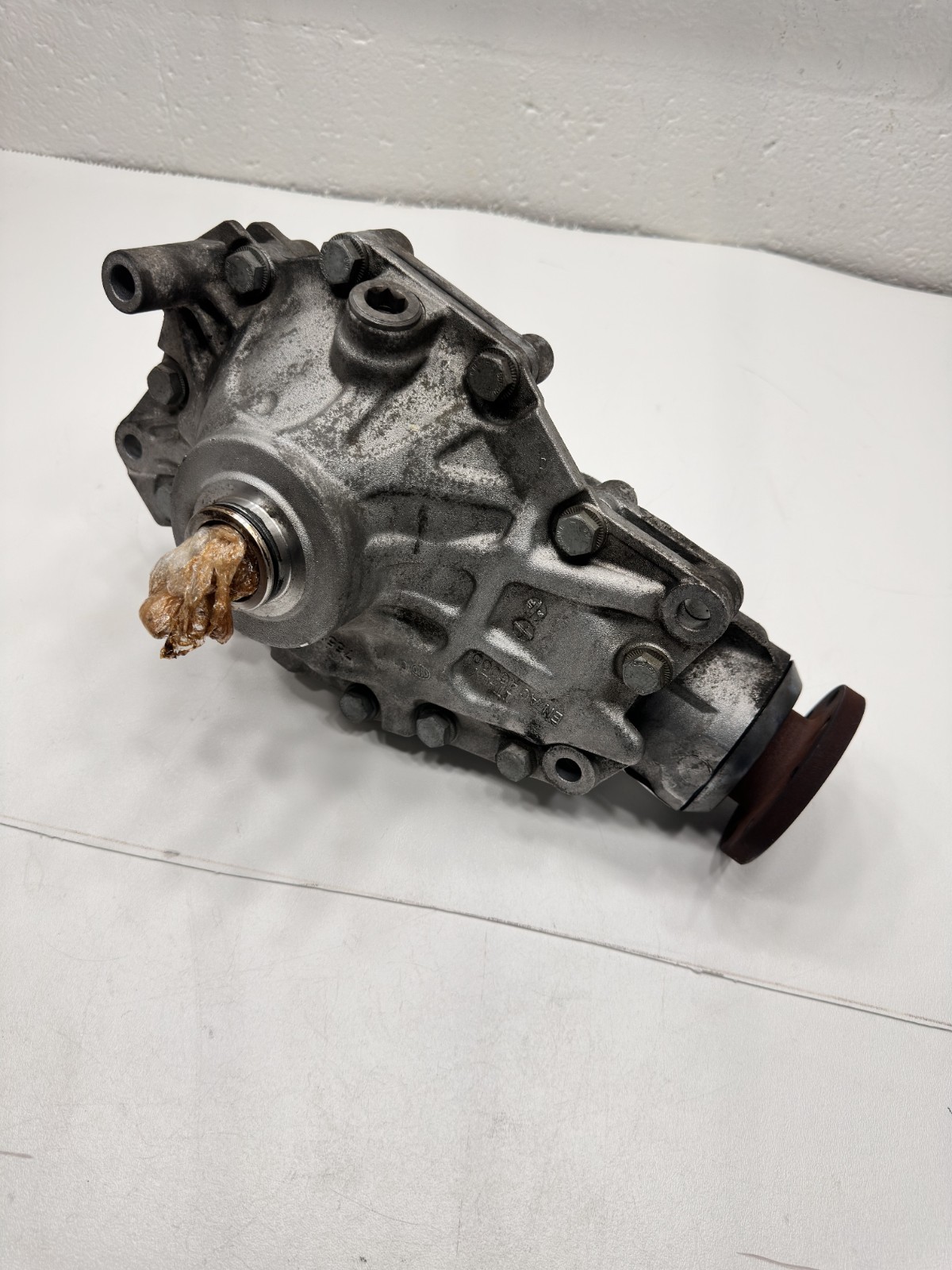 2009-2015 BMW F10 550i 750i 650i X5 X6  Front Differential xDrive 7558154 OEM