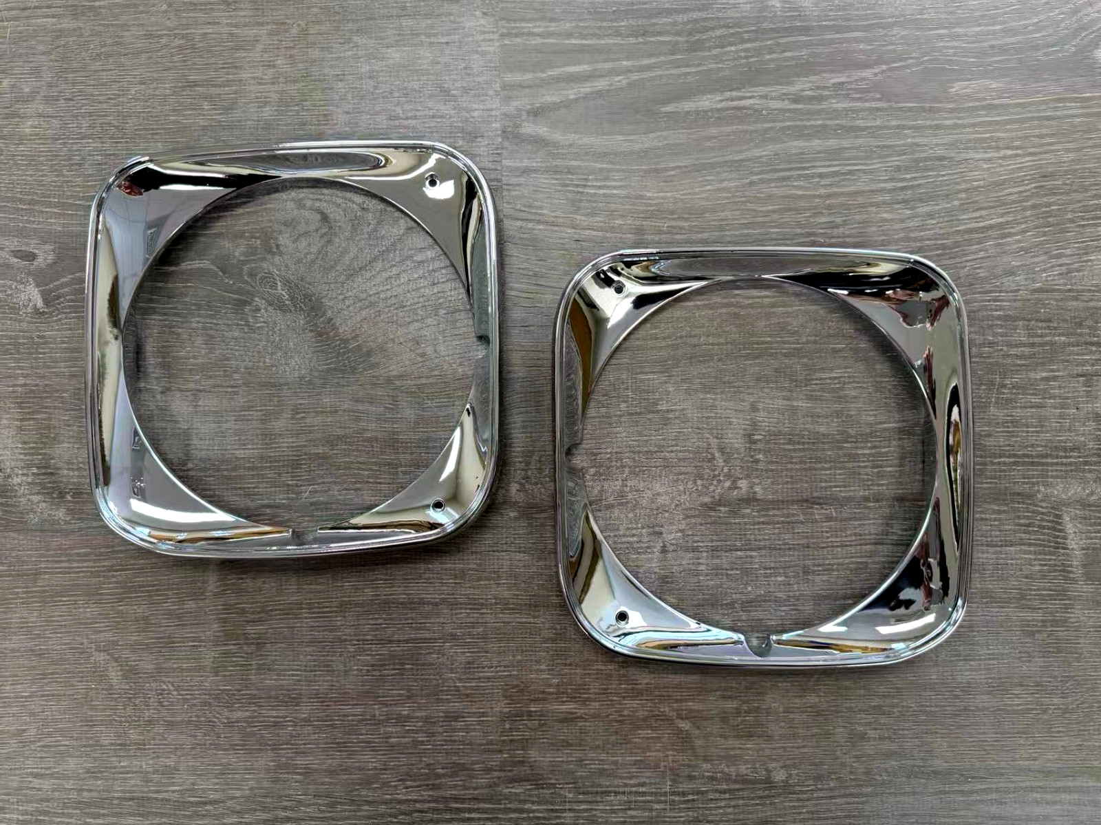 A PAIR- 1971 Chevelle EI Camino Headlight Bezels set pair A PAIR- 1971 Chevelle EI Camino Headlight Bezels set pair