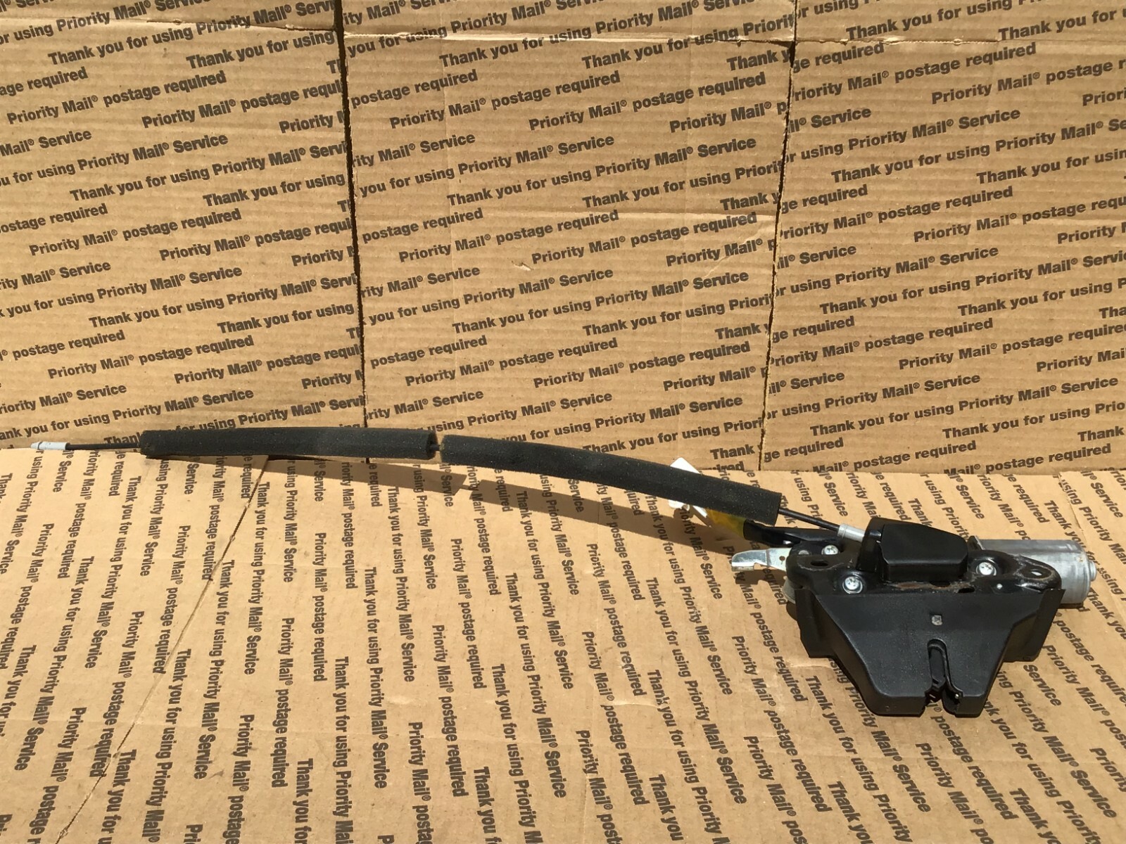 01-11 Lexus IS 430 GS 300 350 430 450H Trunk Door Lock Actuator Motor