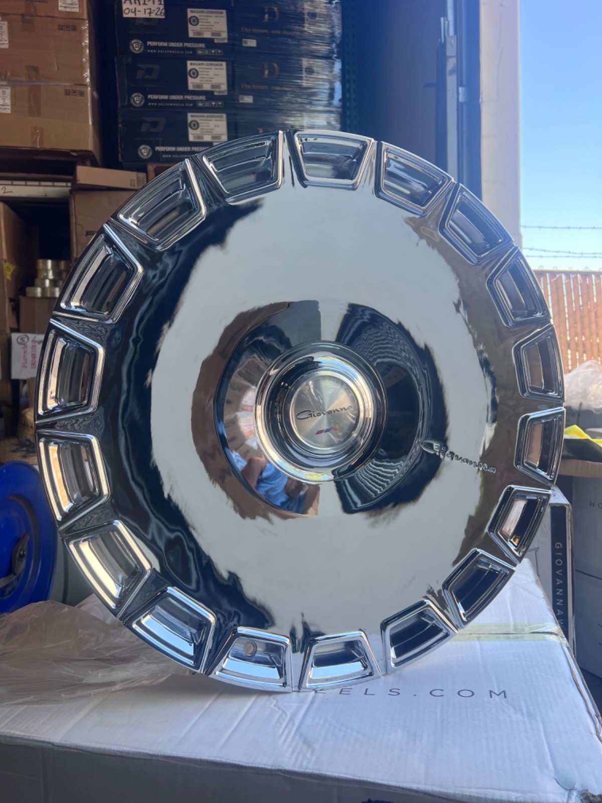 (4) 26X10 GIOVANNA DICOTTO CHROME RIM (6X139.7) ESCALADE TAHOE YUKON CYBERTRUCK (4) 26X10 GIOVANNA DICOTTO CHROME RIM (6X139.7) ESCALADE TAHOE YUKON CYBERTRUCK
