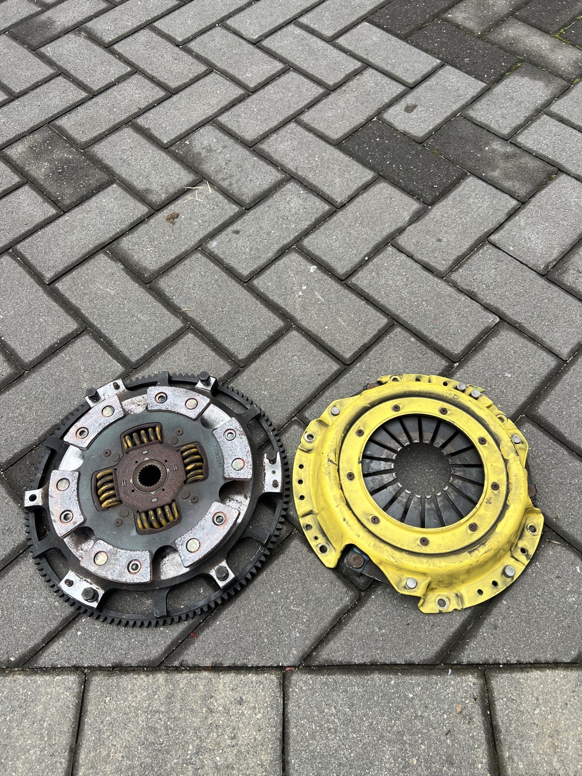 Ka24de ACT XT 6-Pad Race Clutch W lightweight flywheel 1995 240sx