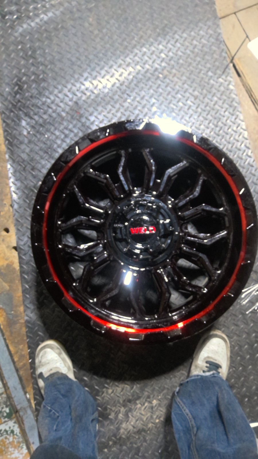 Single Replacement Weld Off-Road Flare W140 20x10 Wheel Black Red W14000098475 Single Replacement Weld Off-Road Flare W140 20x10 Wheel Black Red W14000098475