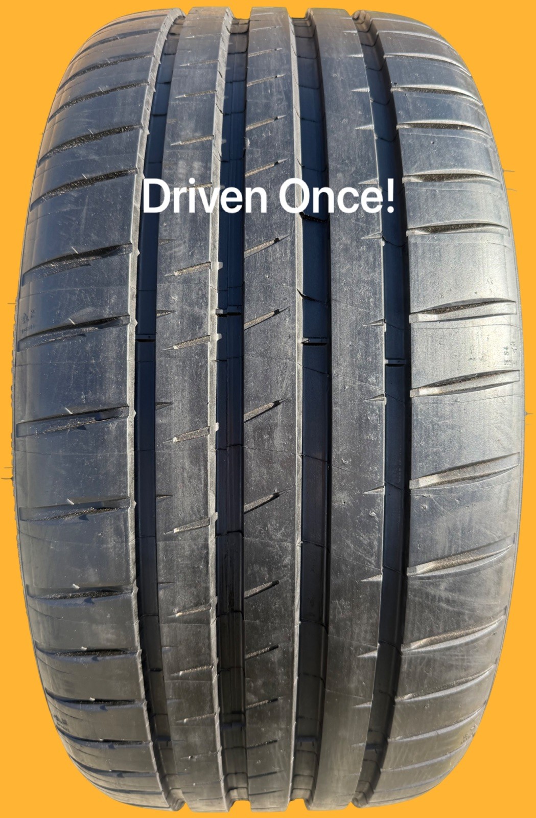 ONE LIKE NEW & DRIVEN ONCE 245/35ZR20 Michelin Pilot Sport 4S N0 9.5/32” Tire