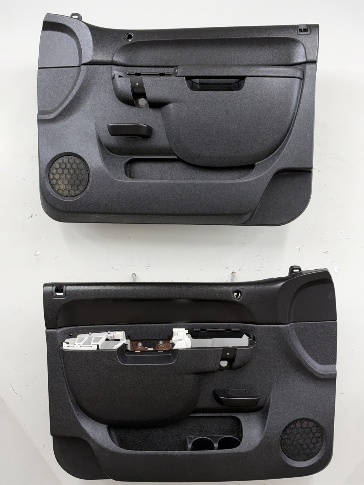 2010-2014 Chevy Silverado GMC Sierra Set Of Front Power Door Panels OEM Black