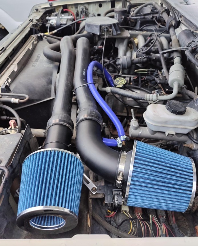AIR INTAKE FILTER SYSTEM FOR 88-95 FORD BRONCO 5.0L 5.8L V8 (BLACK PIPE BLUE)