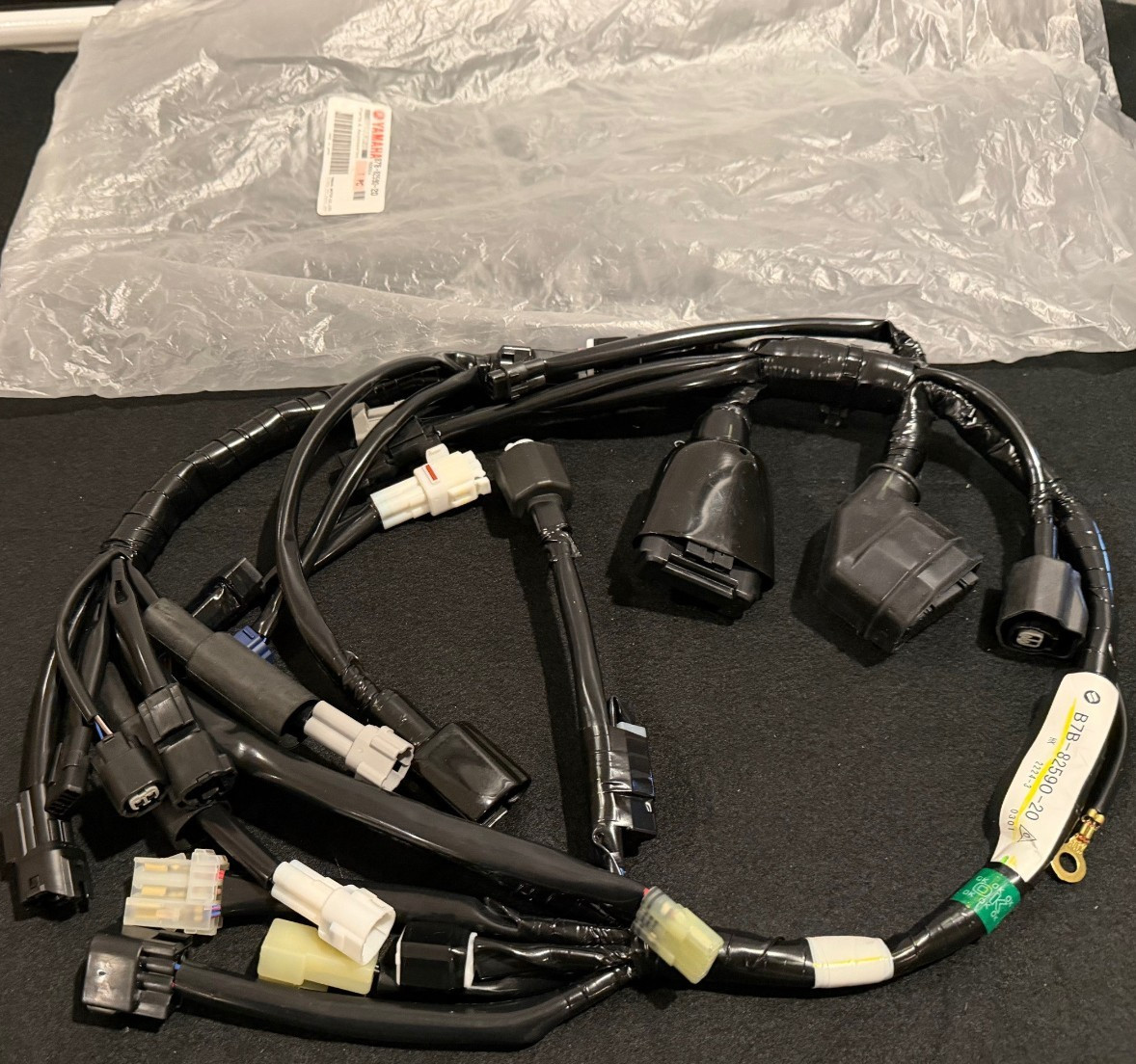 2022 YZ250F Wire Harness OEM Wiring Loom Wires B7B-82590-20-00 Yamaha YZ 21-23 2022 YZ250F Wire Harness OEM Wiring Loom Wires B7B-82590-20-00 Yamaha YZ 21-23