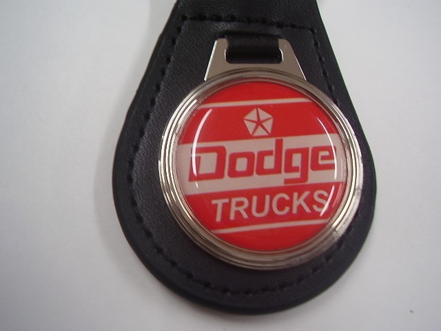 DODGE TRUCK VINTAGE 70\'S LOGO KEY CHAIN LEATHER FOB DODGE TRUCK VINTAGE 70\'S LOGO KEY CHAIN LEATHER FOB
