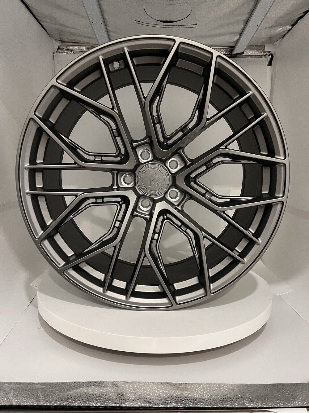 GWG RF1 20 inch STAGGERED Gunmetal Rims fits 2014 Mercedes CLS63 S AMG GWG RF1 20 inch STAGGERED Gunmetal Rims fits 2014 Mercedes CLS63 S AMG