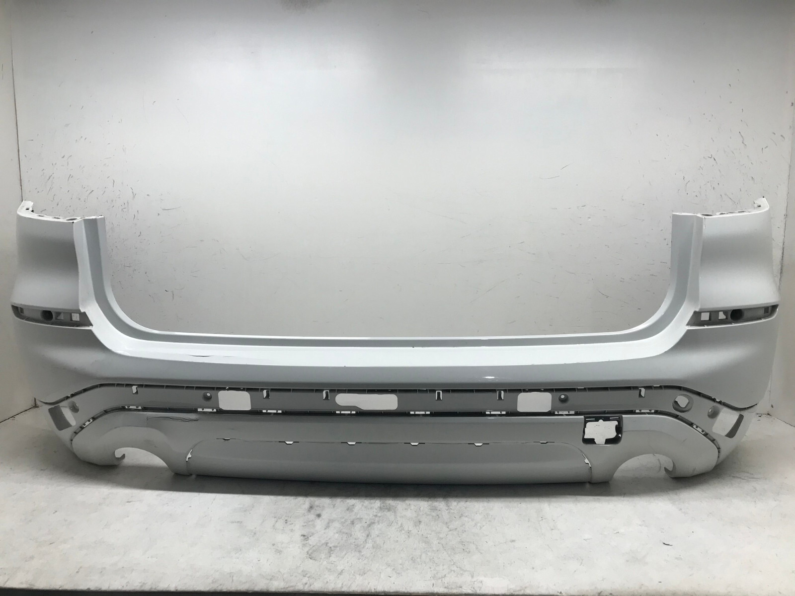 Rear Bumper Cover White BMW X3 G01 2011-2017 w/Sensor Holes 7418068 OEM Rear Bumper Cover White BMW X3 G01 2011-2017 w/Sensor Holes 7418068 OEM