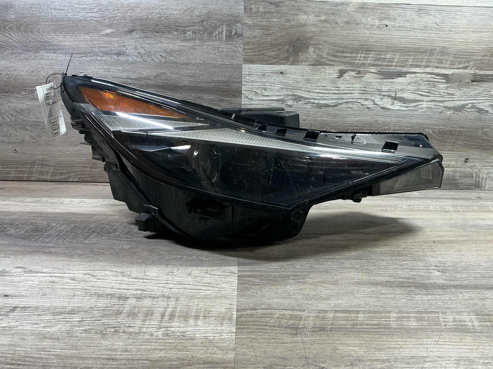 USED - 2021-2023 Hyundai Elantra R Headlamp LED - OEM USED - 2021-2023 Hyundai Elantra R Headlamp LED - OEM