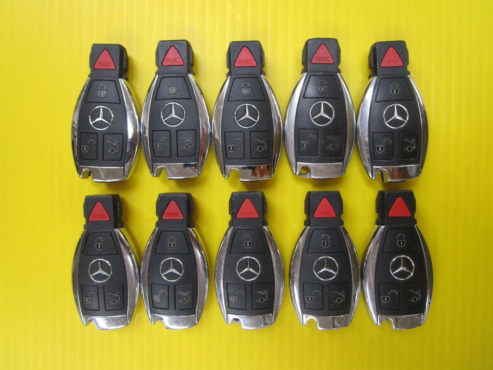 10x Mercedes IYZDC07 Fobik Remote Key Triangle Panic Used IYZDCO7