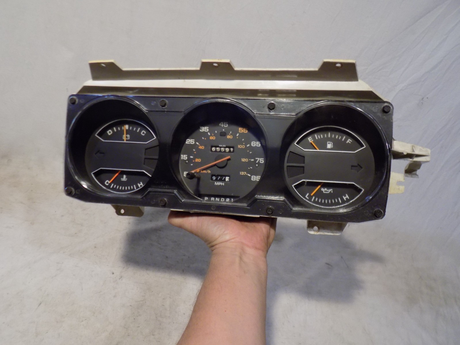 1990-93 DODGE RAMCHARGER DASH CLUSTER GAUGES CUMMINS DIESEL TRUCK D150 RAM 1ST G