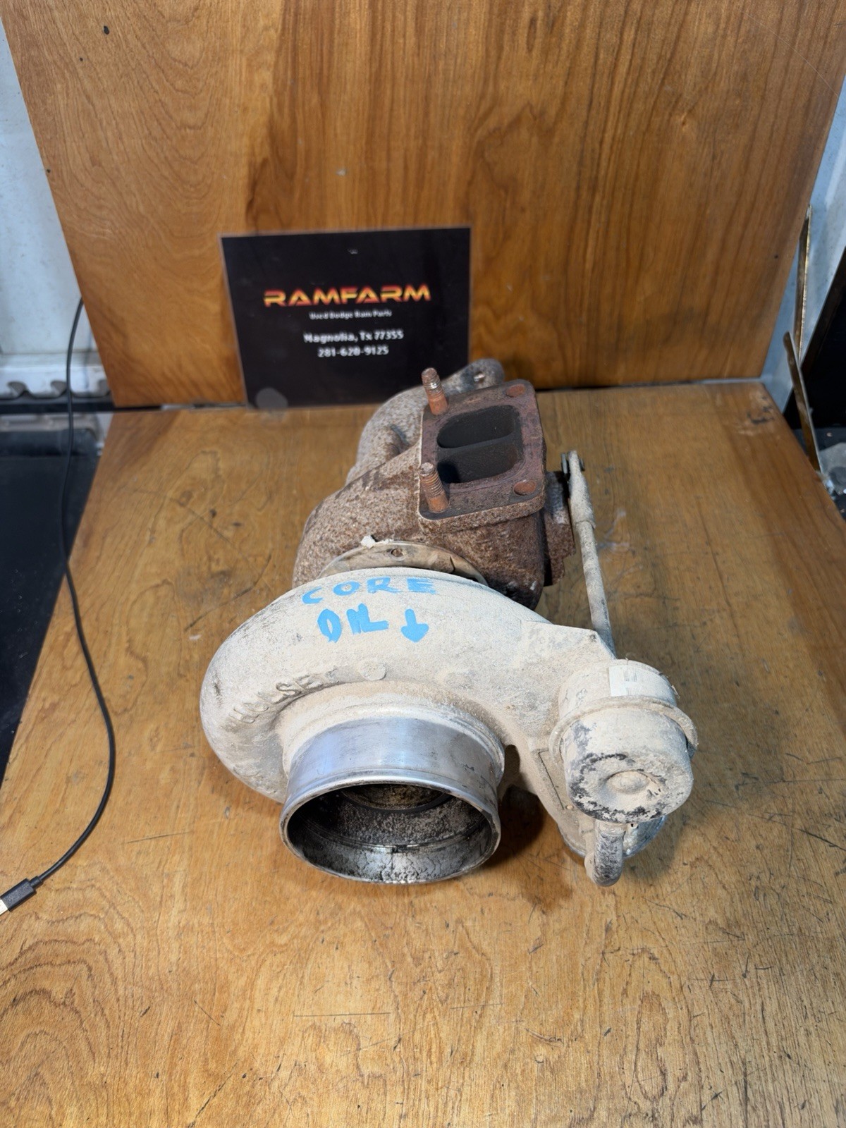 Hx35w Dodge Ram 5.9L Cummins Oem Holset Turbo. Core For Parts Or Rebuild Hx35w Dodge Ram 5.9L Cummins Oem Holset Turbo. Core For Parts Or Rebuild