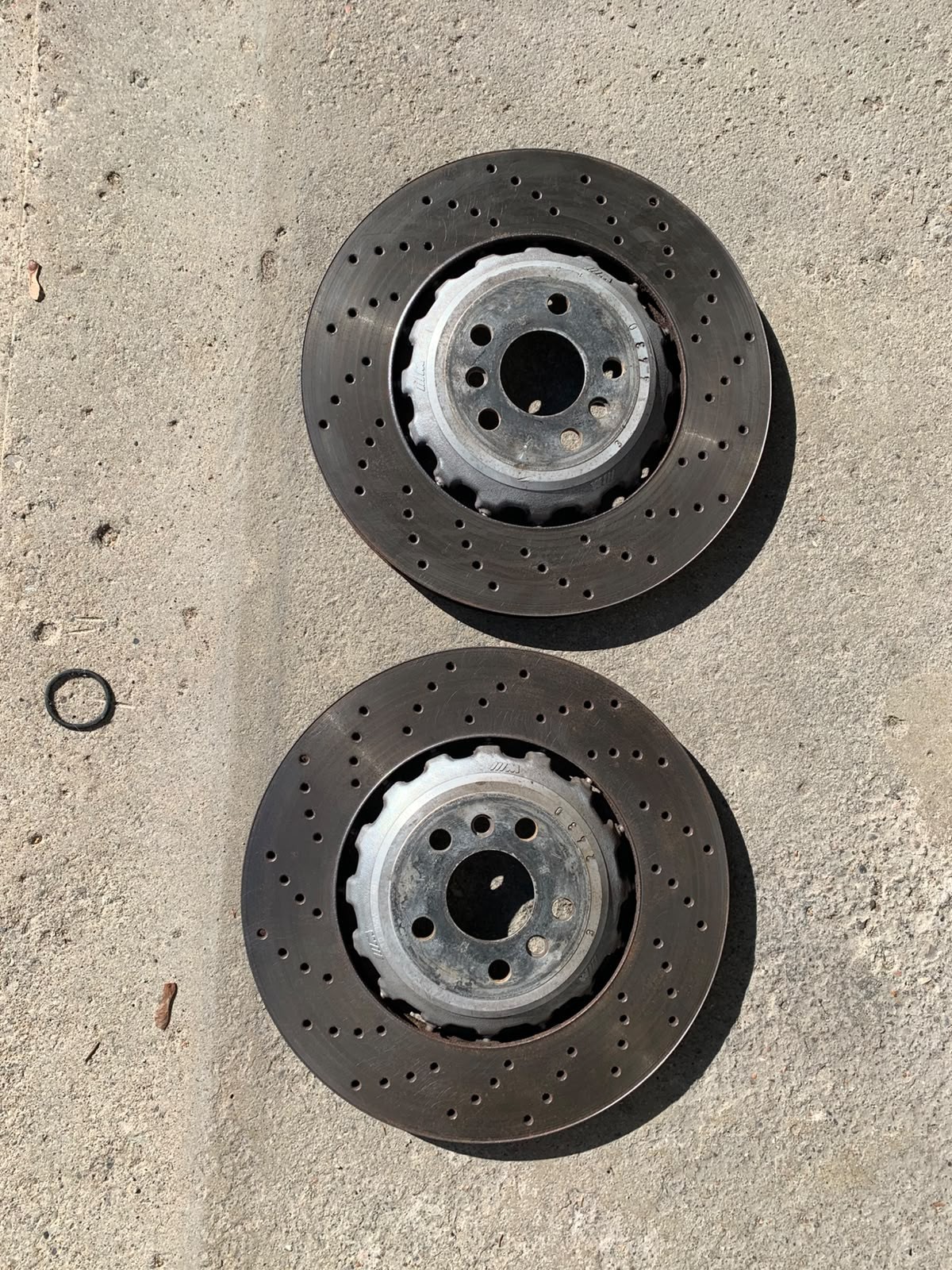 2018-2023 BMW M5 F90 REAR LEFT & RIGHT BRAKE DISC ROTOR PAIR 2018-2023 BMW M5 F90 REAR LEFT & RIGHT BRAKE DISC ROTOR PAIR