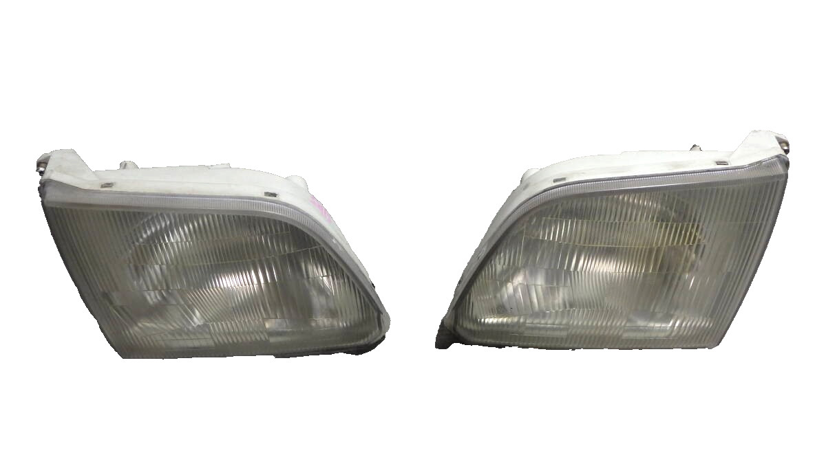 OEM JDM Subaru Sambar Truck TT1 TT2 Headlight Assembly Pair LH RH Halogen GD-TT2