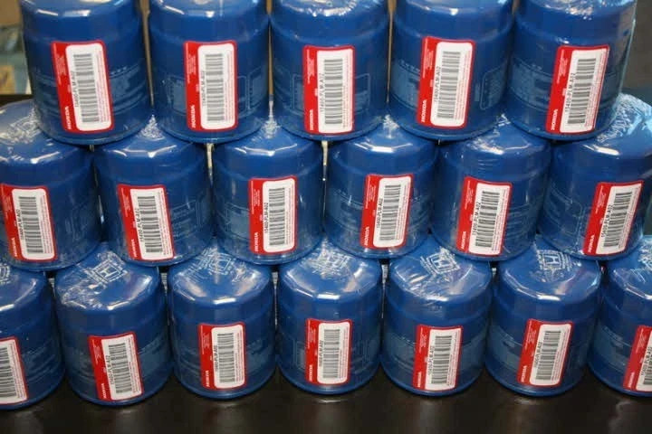 10 pack Honda Genuine Oil Filters 15400-PLM-A02 NEW SEALED