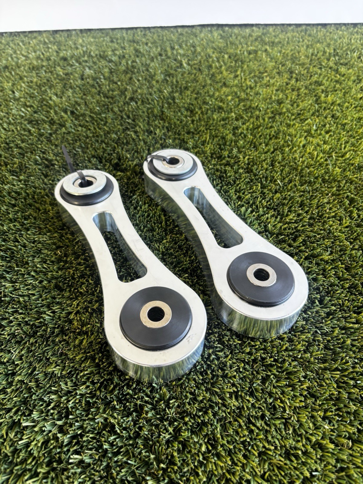 Steeda Mustang Billet Aluminum Vertical Links - Polyurethane Bushings 2015-2026
