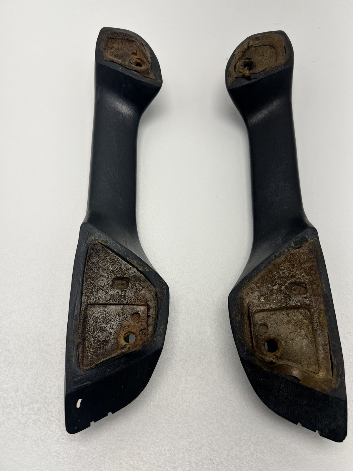 USED #808 - Left & Right Black Interior Arm Rests OEM For 1970-1973 Datsun 240z USED #808 - Left & Right Black Interior Arm Rests OEM For 1970-1973 Datsun 240z