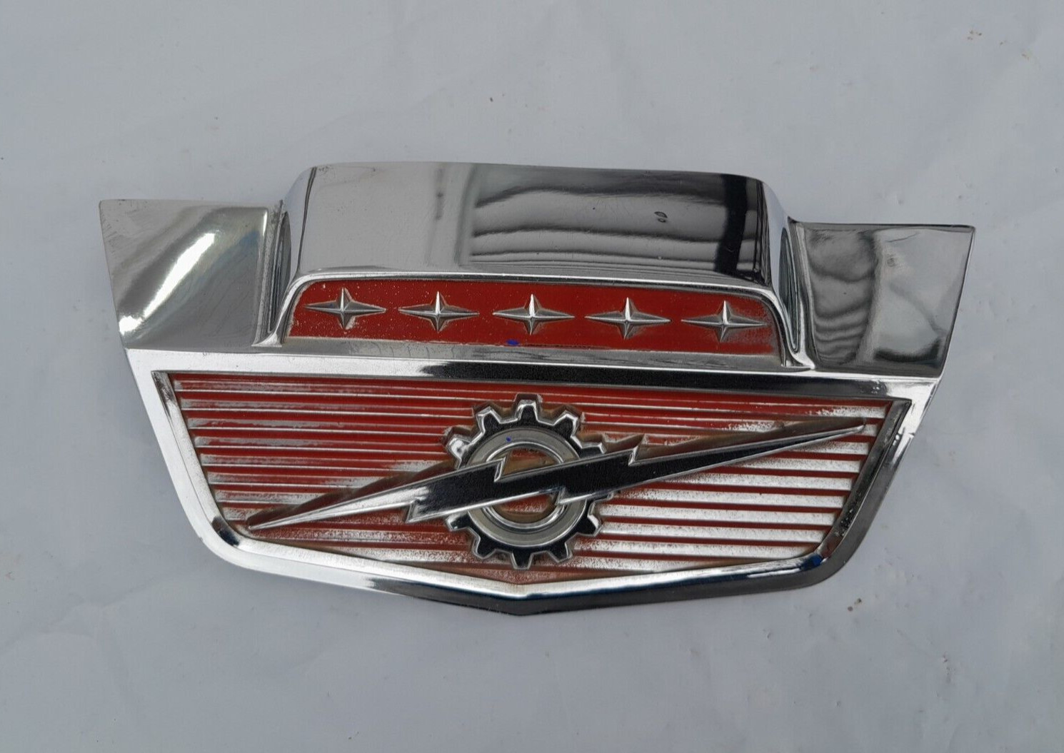 Original 1961-1966 FORD FOMOCO Truck Emblem with Lightning Bolt 18983 LOOK Original 1961-1966 FORD FOMOCO Truck Emblem with Lightning Bolt 18983 LOOK