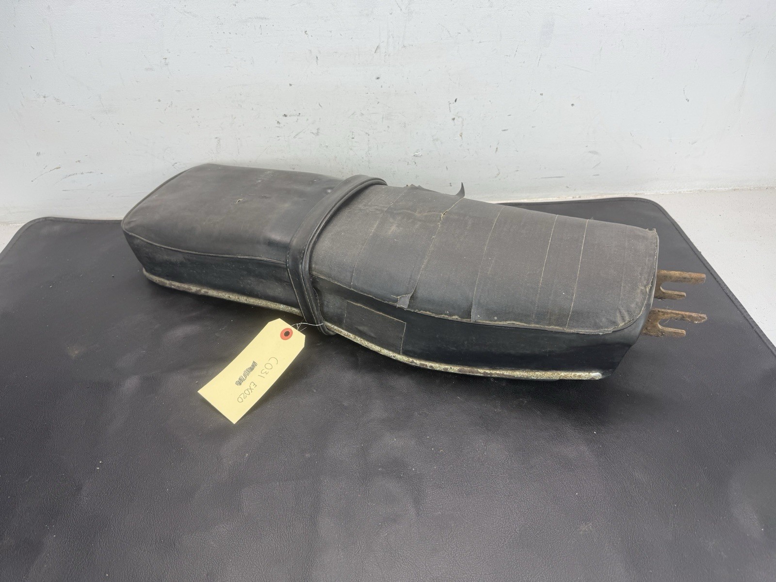 1960-1969 Honda Dream Full Seat Cushion 