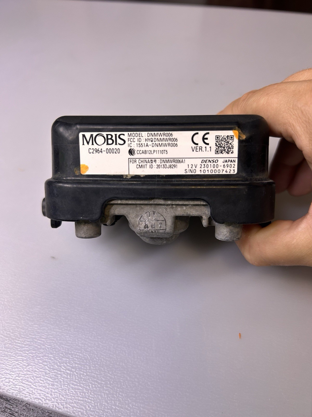 15-17 Hyundai Sonata Front Adaptive Cruise Distance Sensor Radar C2964-00020 OEM 15-17 Hyundai Sonata Front Adaptive Cruise Distance Sensor Radar C2964-00020 OEM