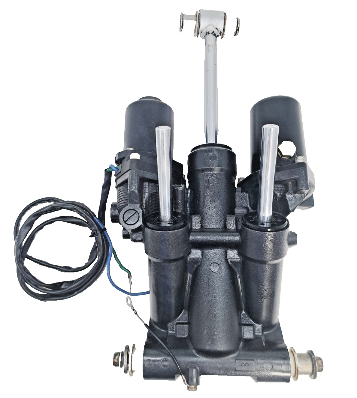 YAMAHA 2013 F150 TILT & TRIM OEM VERY NICE OFF FRESH WATER MOTOR 63P-43800-10-00