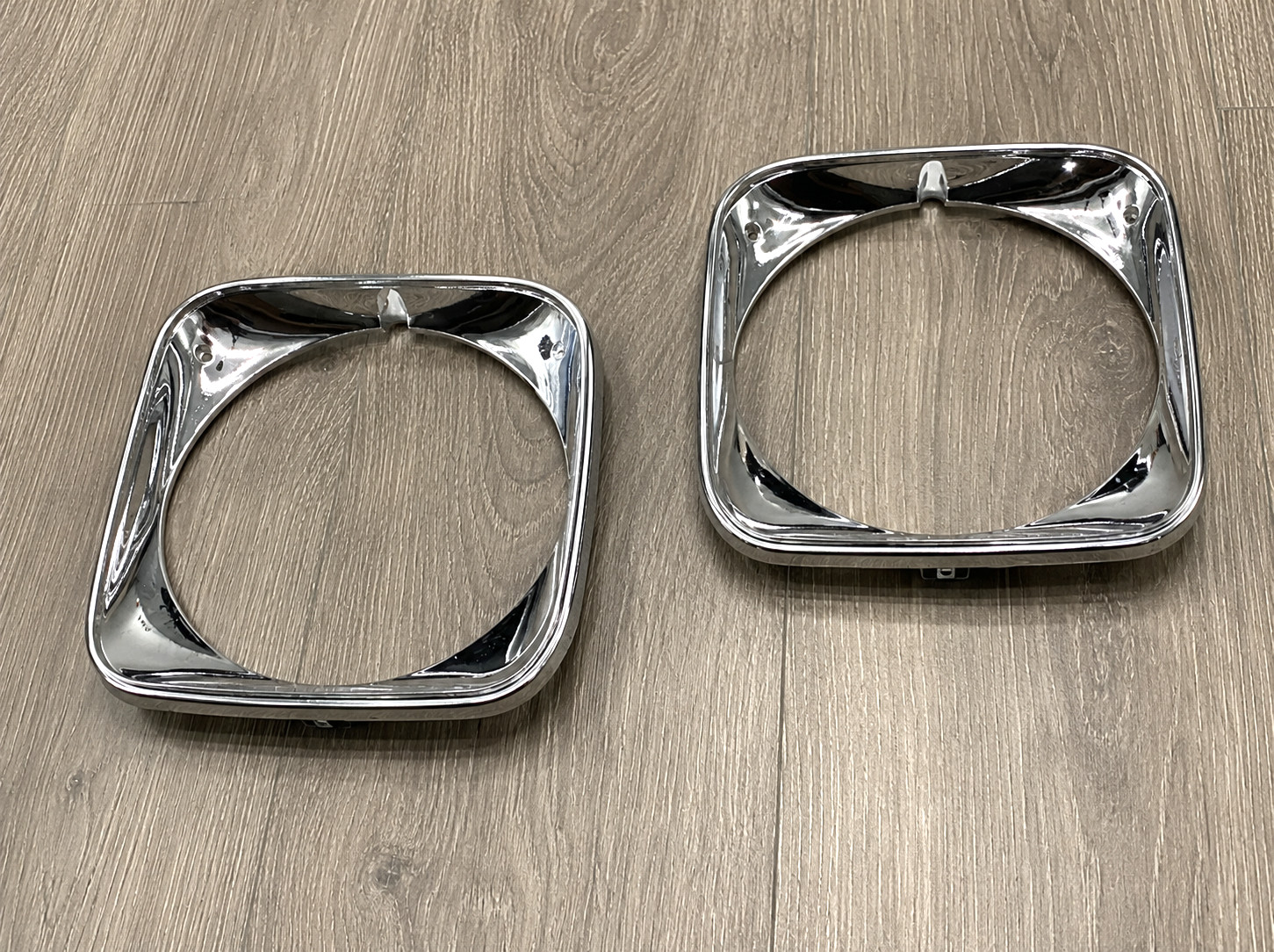 1971 Chevrolet Chevelle EI Camino Headlamp Headlight Bezels Chrome PAIR LH RH