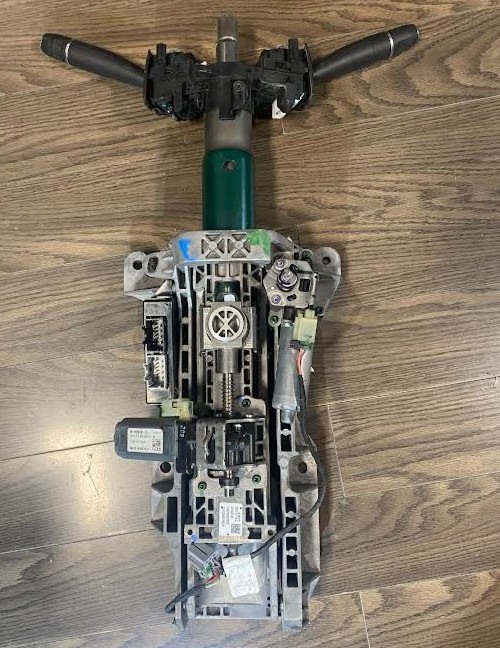 OEM GM Corvette Escalade Yukon Steering Column Switch Assembly 85515703 OEM GM Corvette Escalade Yukon Steering Column Switch Assembly 85515703