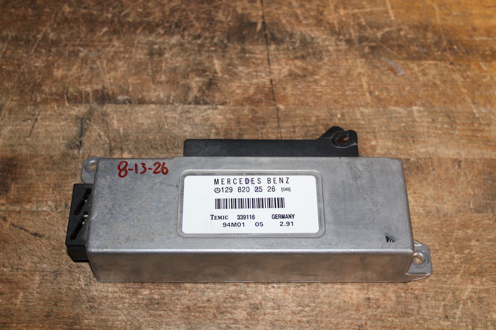 1994-95 Mercedes Benz SL500 SL600 Convertible Top Roof Control Module 1298202526 1994-95 Mercedes Benz SL500 SL600 Convertible Top Roof Control Module 1298202526