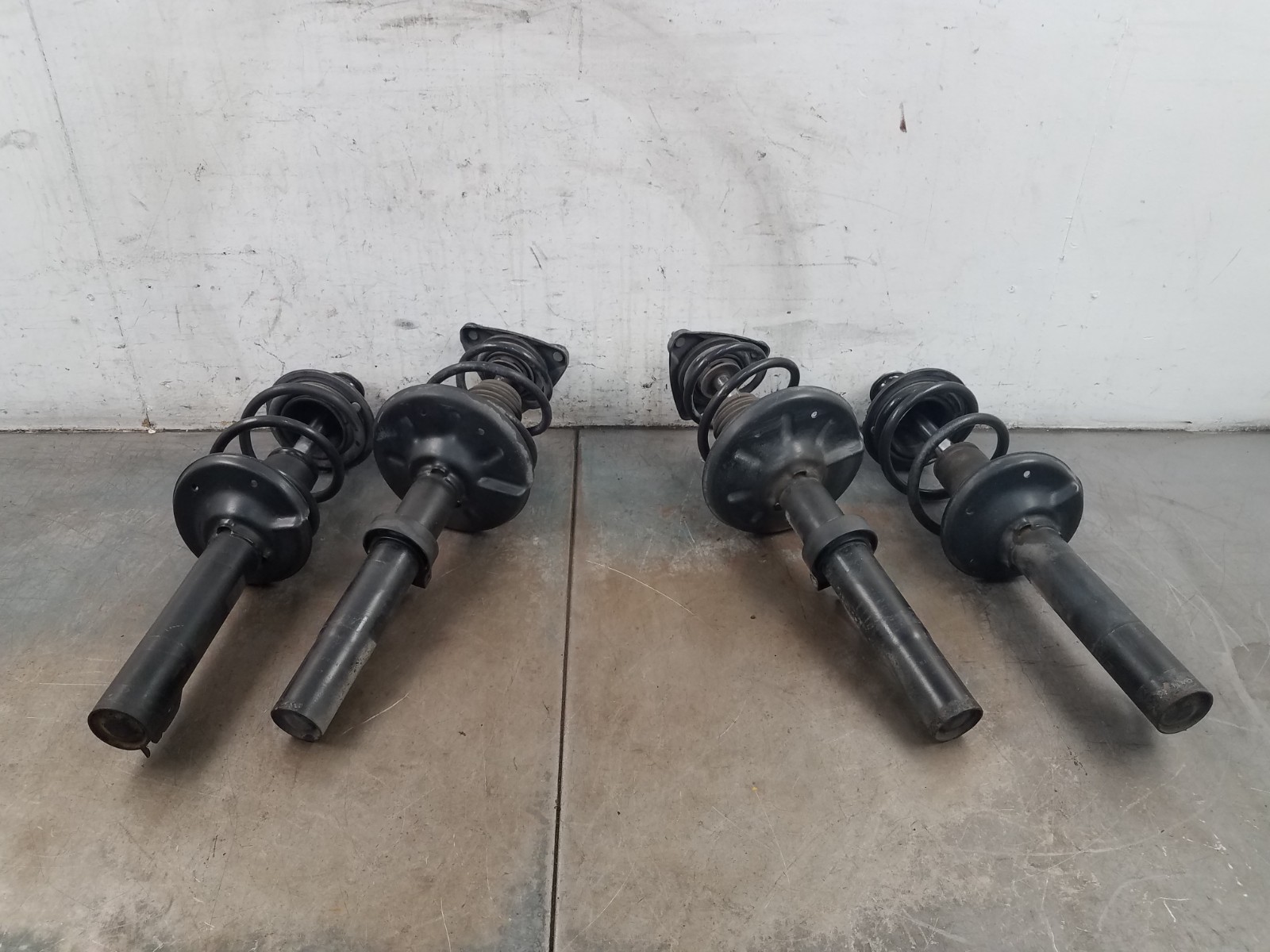 2006 Porsche Cayman S 987 Shock Strut Spring Set #1139 P3