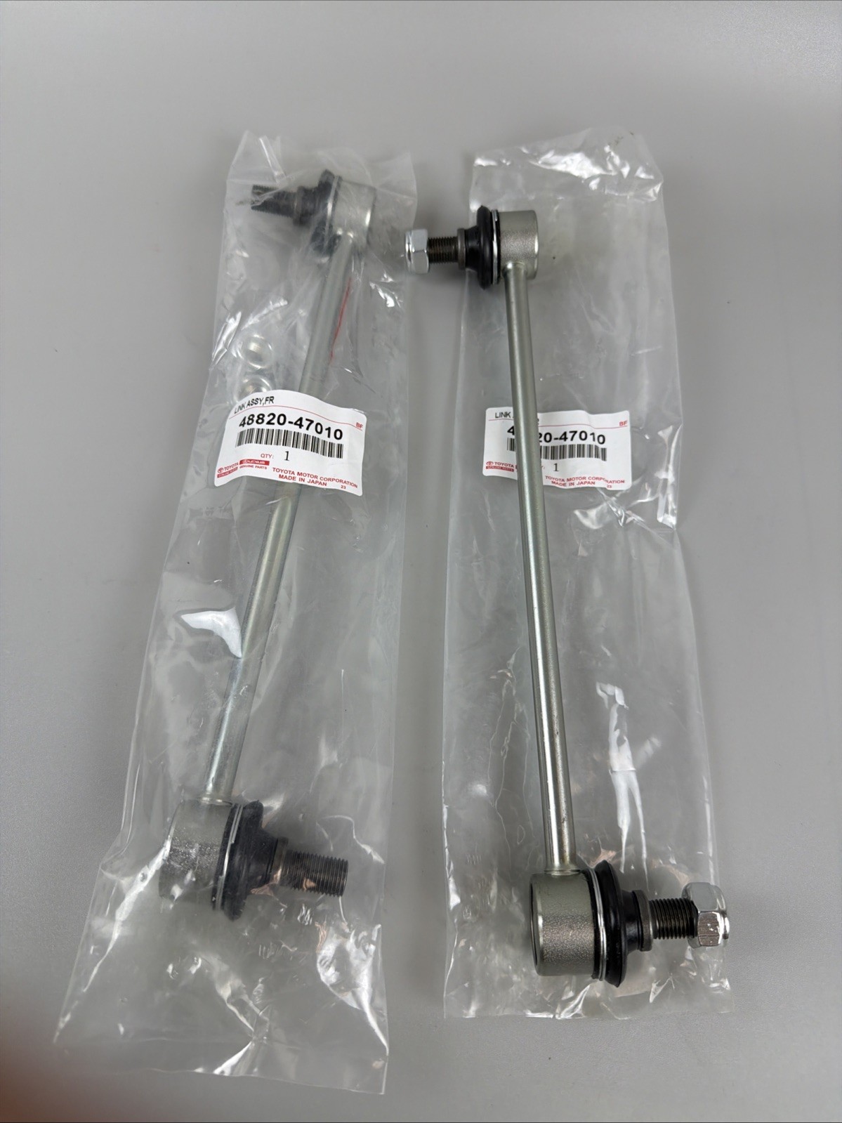 2× OEM Front Sway Bar End Links Fits Toyota Corolla Matrix Prius 48820-47010 2× OEM Front Sway Bar End Links Fits Toyota Corolla Matrix Prius 48820-47010