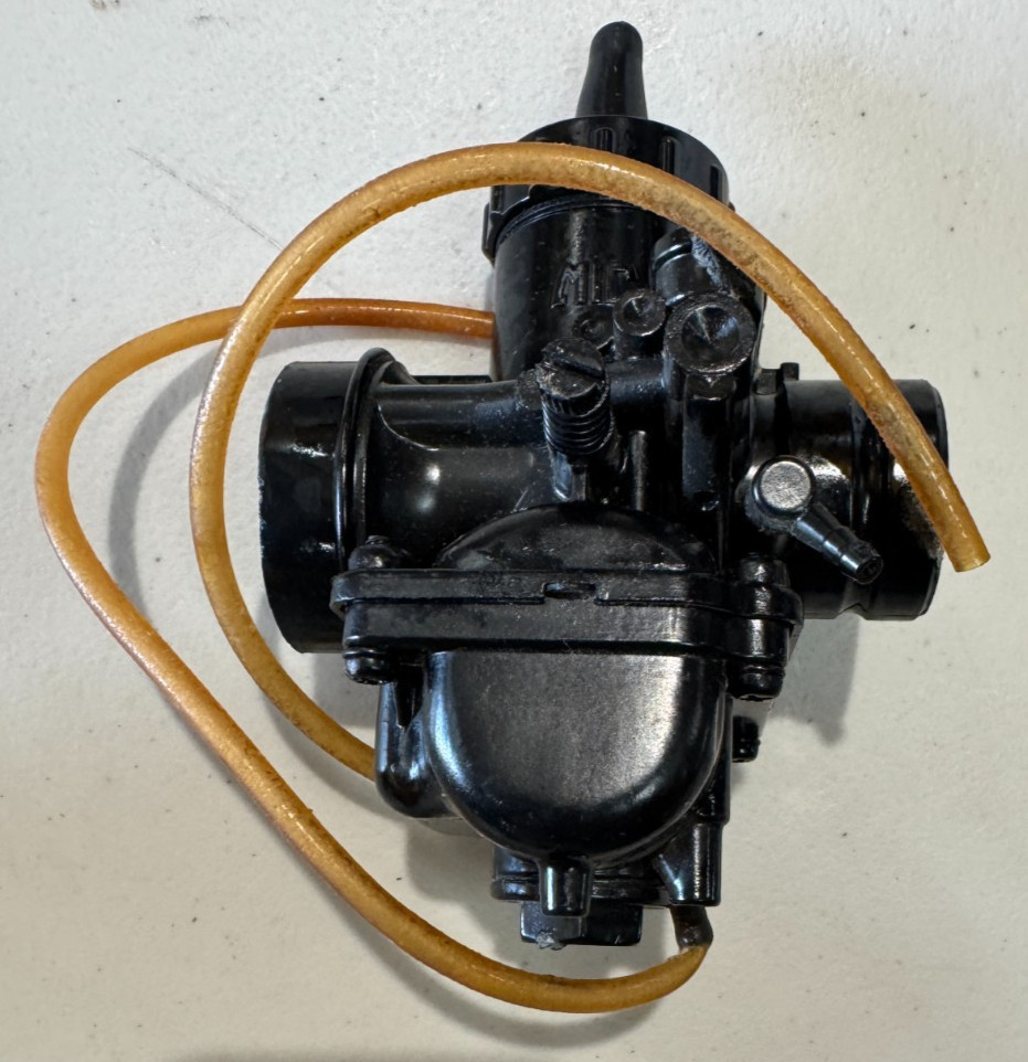 New OEM Genuine Yamaha Carburetor Assembly 2 361-14102-00-00 for 1973-1975 RD250 New OEM Genuine Yamaha Carburetor Assembly 2 361-14102-00-00 for 1973-1975 RD250