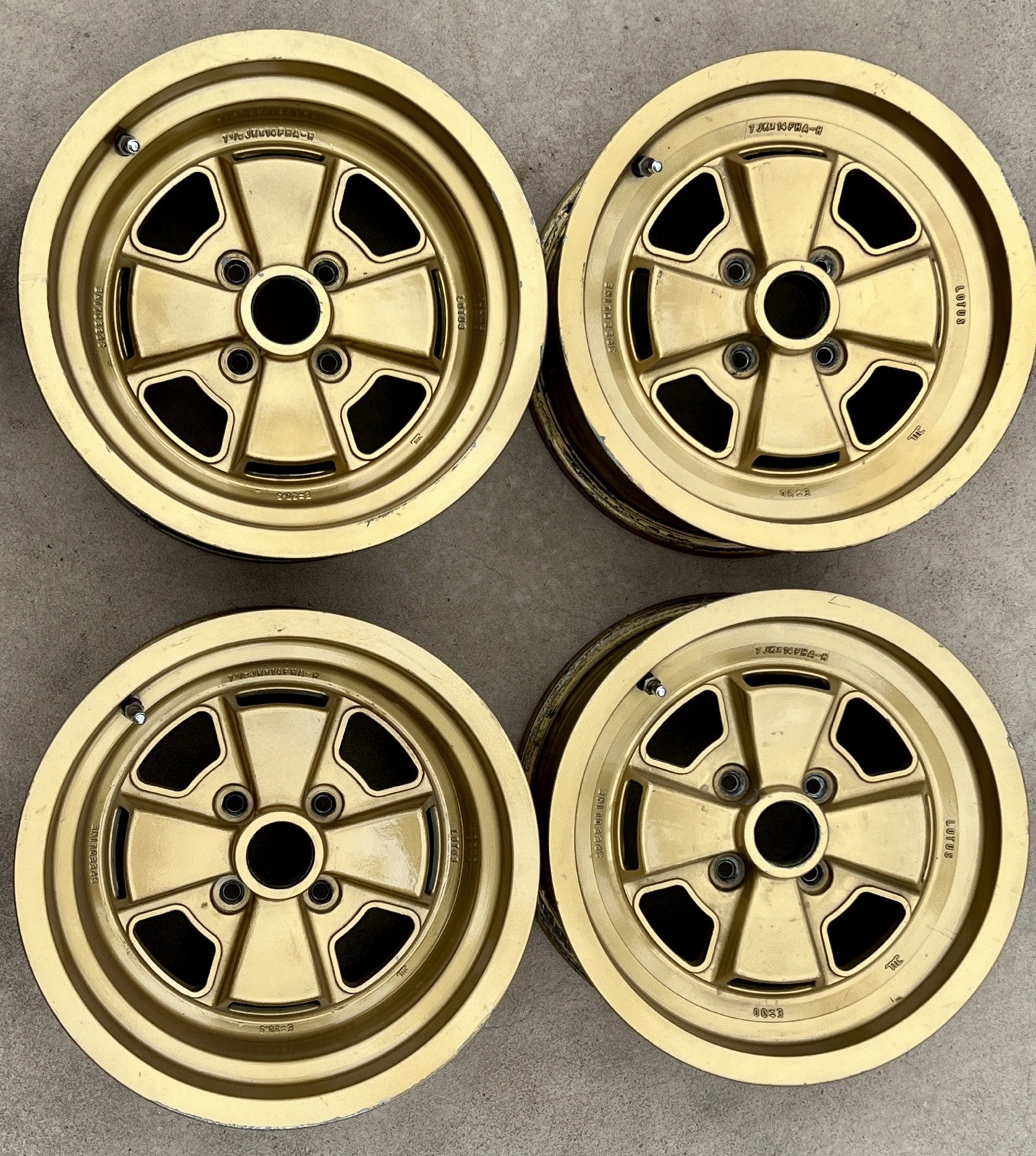 Lotus Esprit S2 Speedline Alloy Wheel