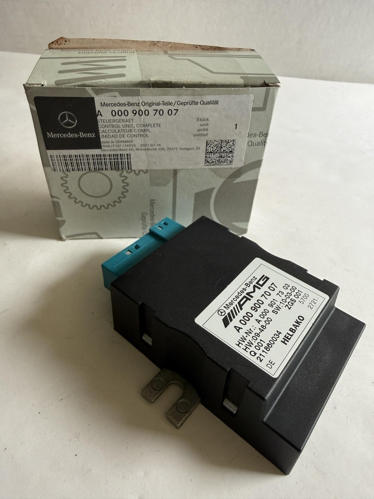 Mercedes-Benz AMG Control Unit A 0009007007 0009017303 Helbako Germany OEM
