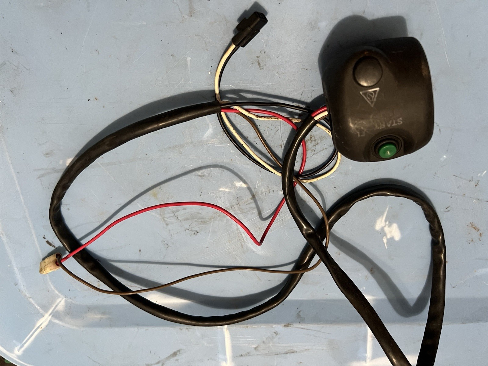 Handlebar Start Stop Kill Switch & Lan for Yamaha XL760 XL800 XL1200 WaveRunner Handlebar Start Stop Kill Switch & Lan for Yamaha XL760 XL800 XL1200 WaveRunner