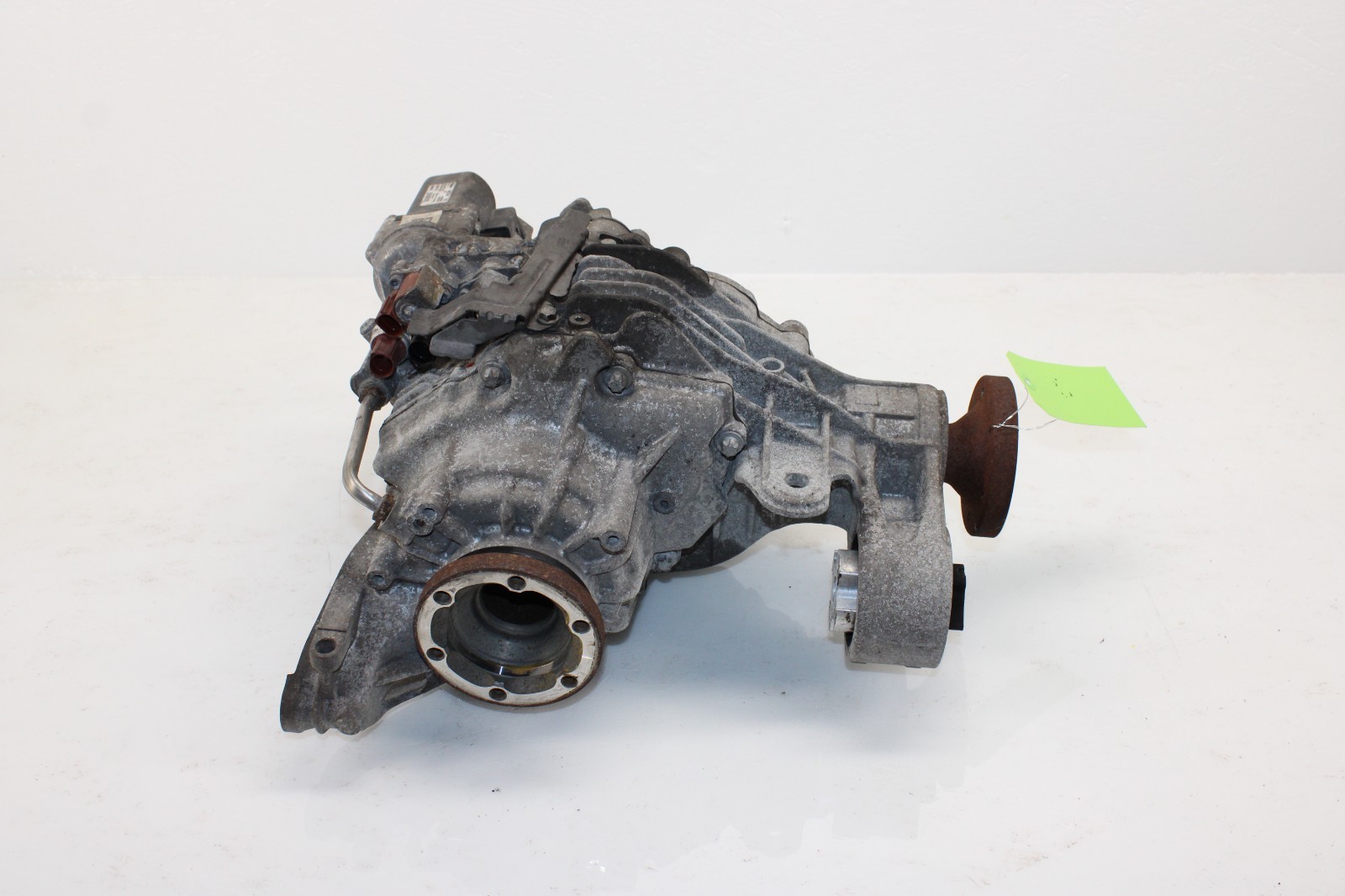 2018-2024 Audi SQ5 Differential Assembly OEM NG30 2018-2024 Audi SQ5 Differential Assembly OEM NG30