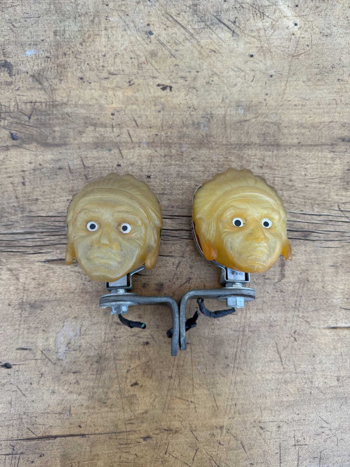 Vintage Indian Head Taillight Chopper Bobber Harley-Davidson Indian Pair Custom 