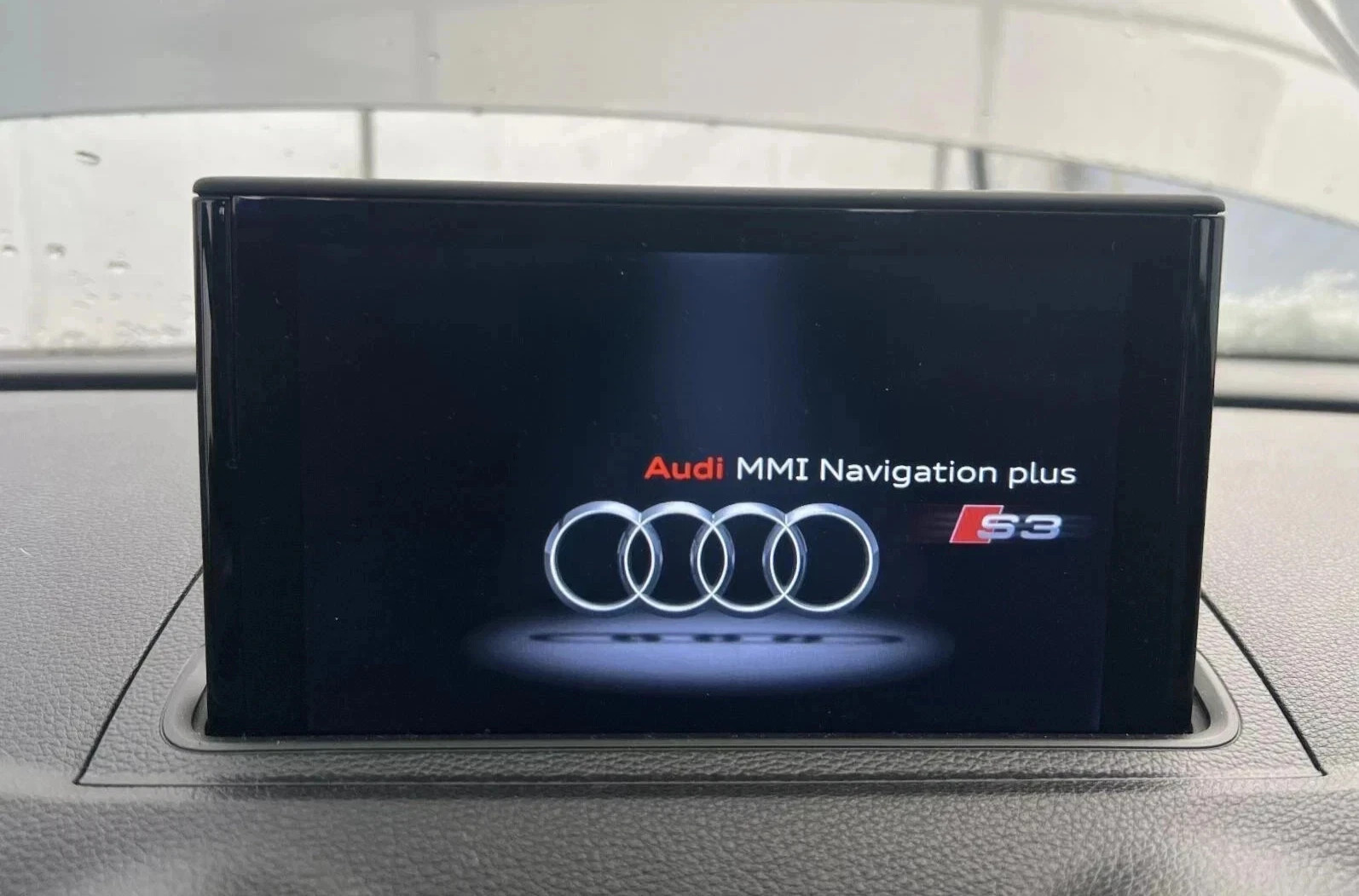 2015-2017 Audi A3 Info-GPS-TV Screen Display W/Navigation OEM